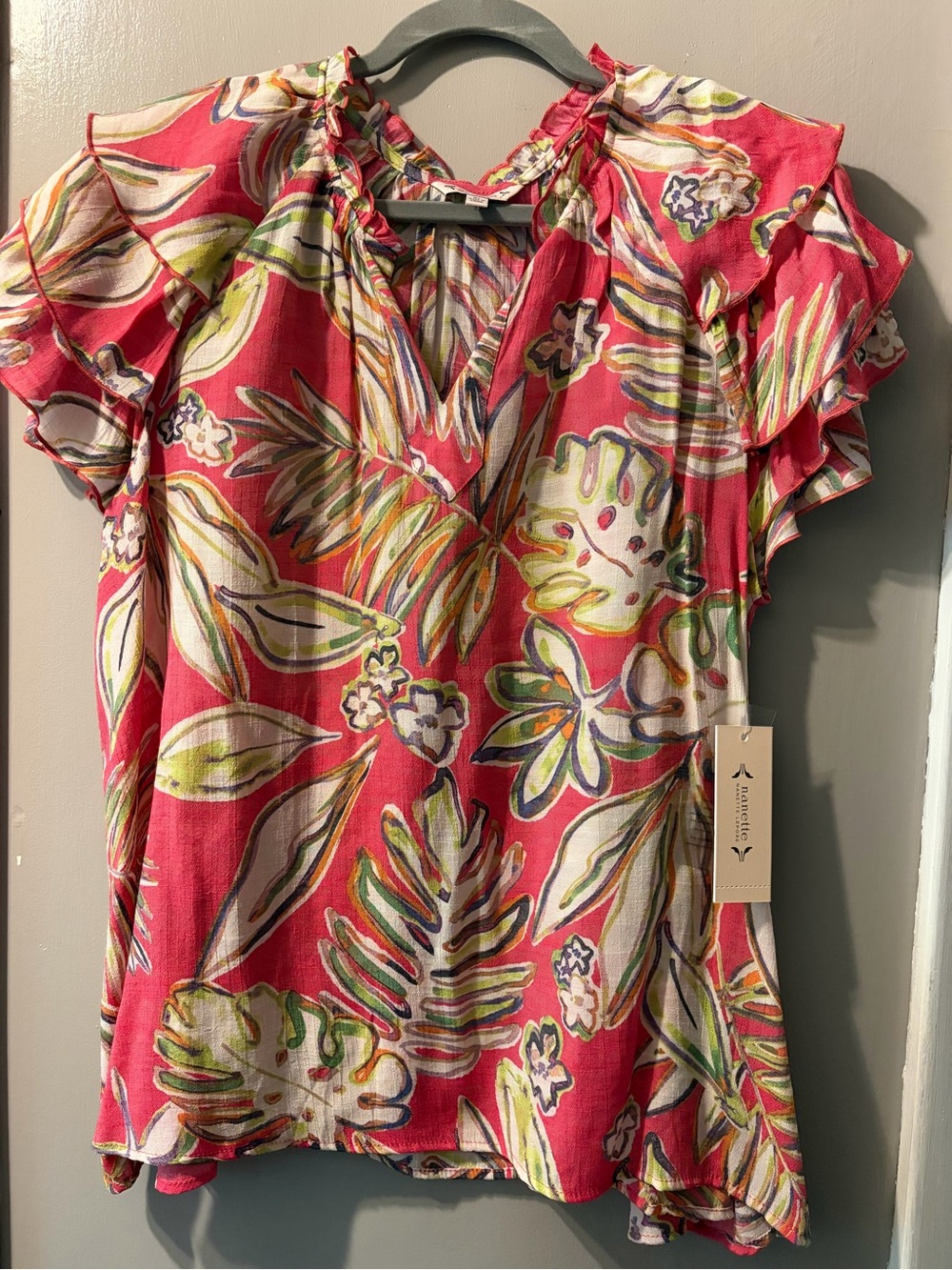 Floral Ruffle-Sleeve V-Neck Women's Top in Coral XL
